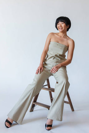 sustainable straight-leg linen pants for women