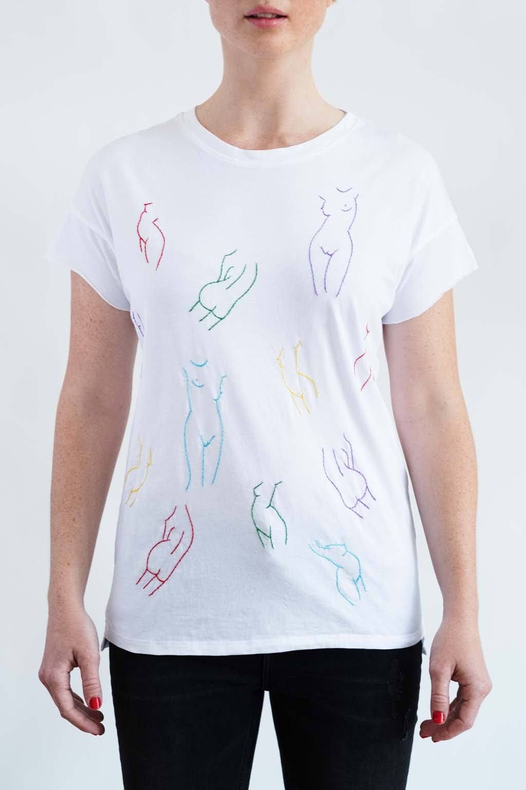 2022 trends fashion Individuali Tee in White