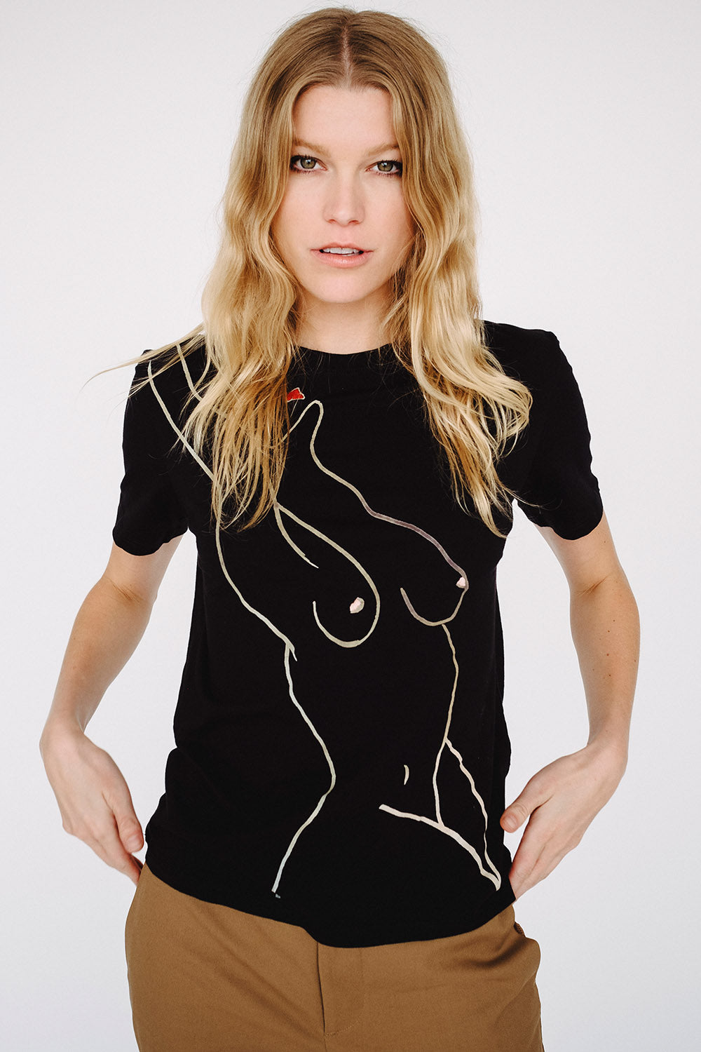 Paloma Tee in Black