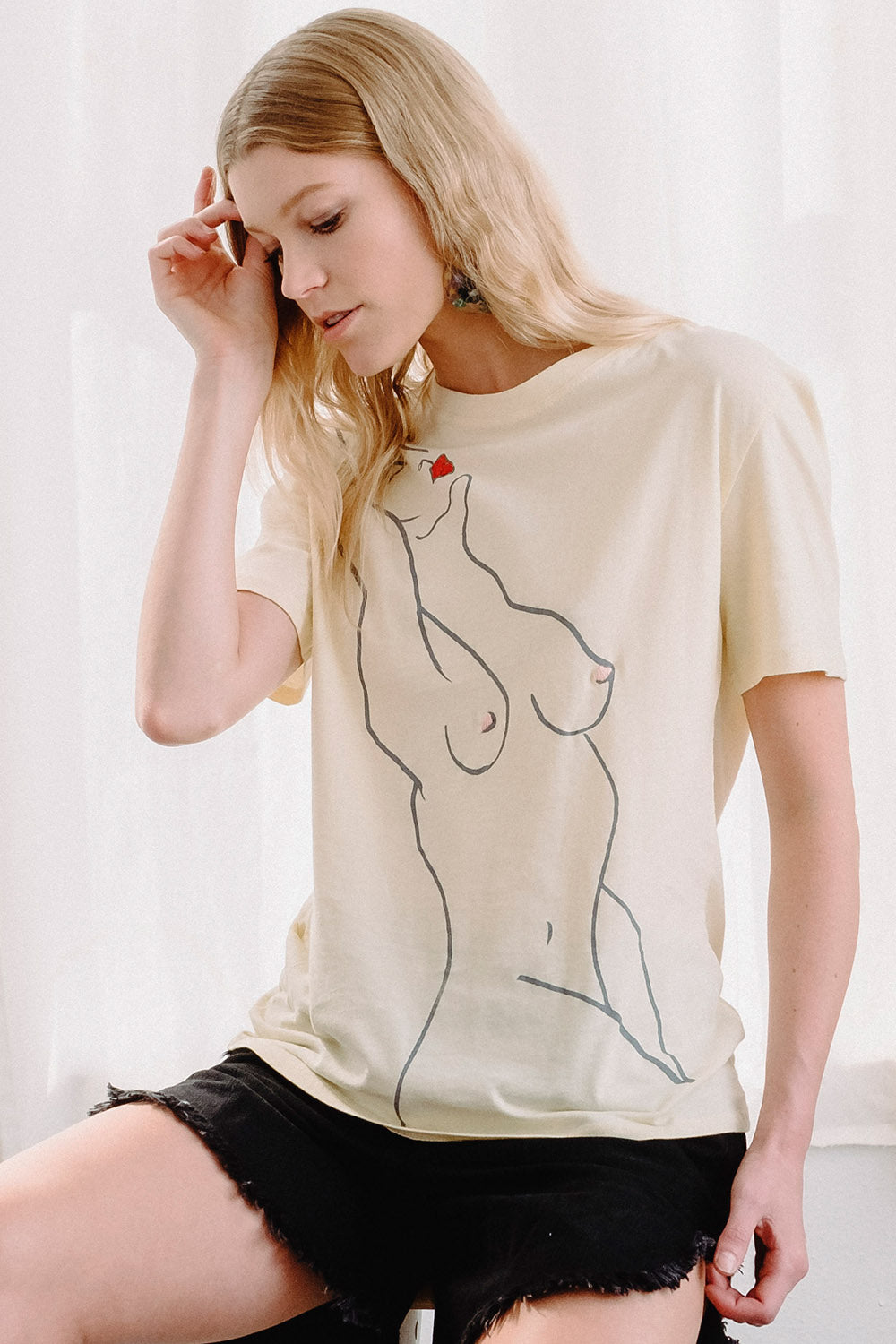 Paloma Tee in Lemon